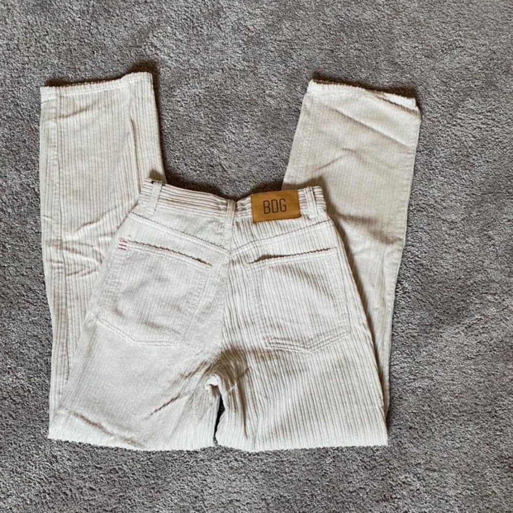 NWOT urban outfitter baggy corduroy pants!